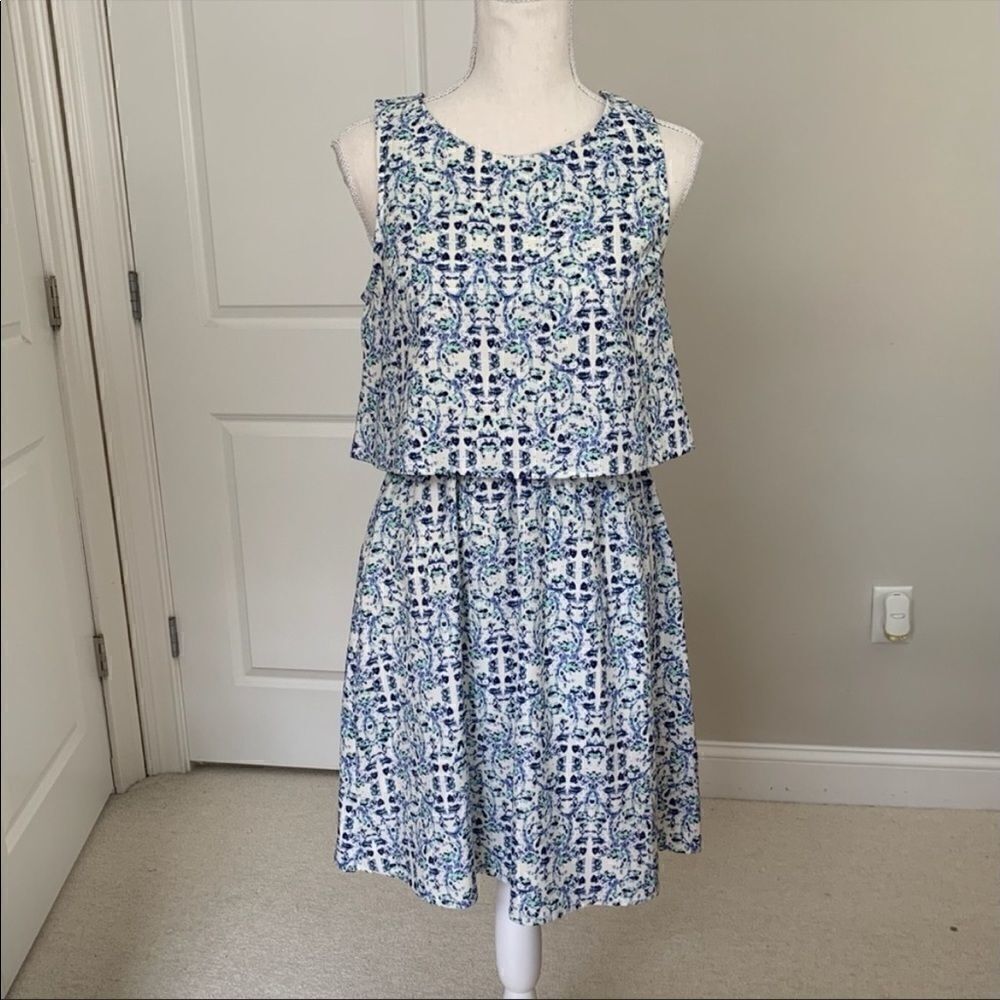 Skies are Blue Sleeveless Pop-over dress